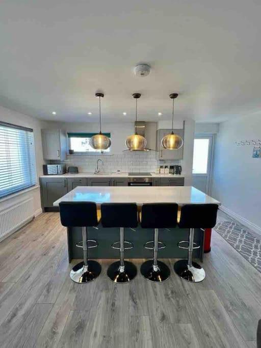 The Emslie Road Beach Flat Falmouth Extérieur photo